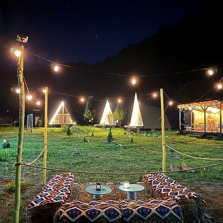 Cabane A-Frame Svinita Esterno foto