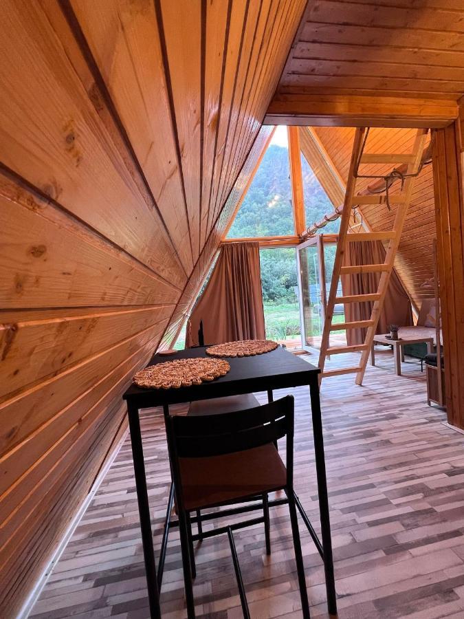 Cabane A-Frame Svinita Esterno foto