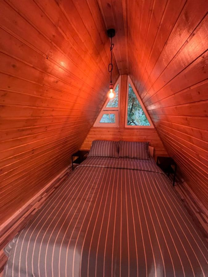 Cabane A-Frame Svinita Esterno foto