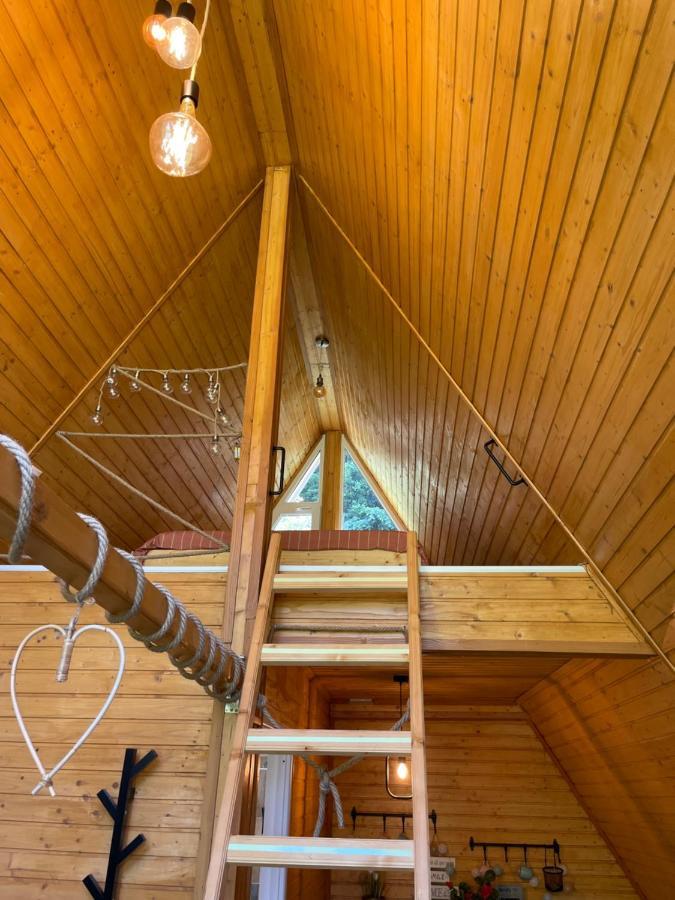 Cabane A-Frame Svinita Esterno foto