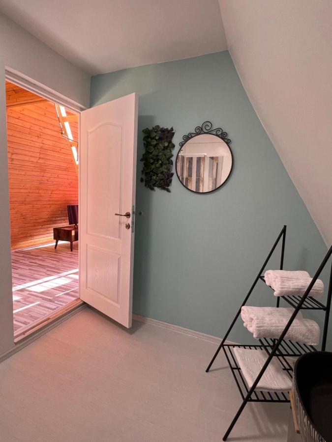 Cabane A-Frame Svinita Esterno foto