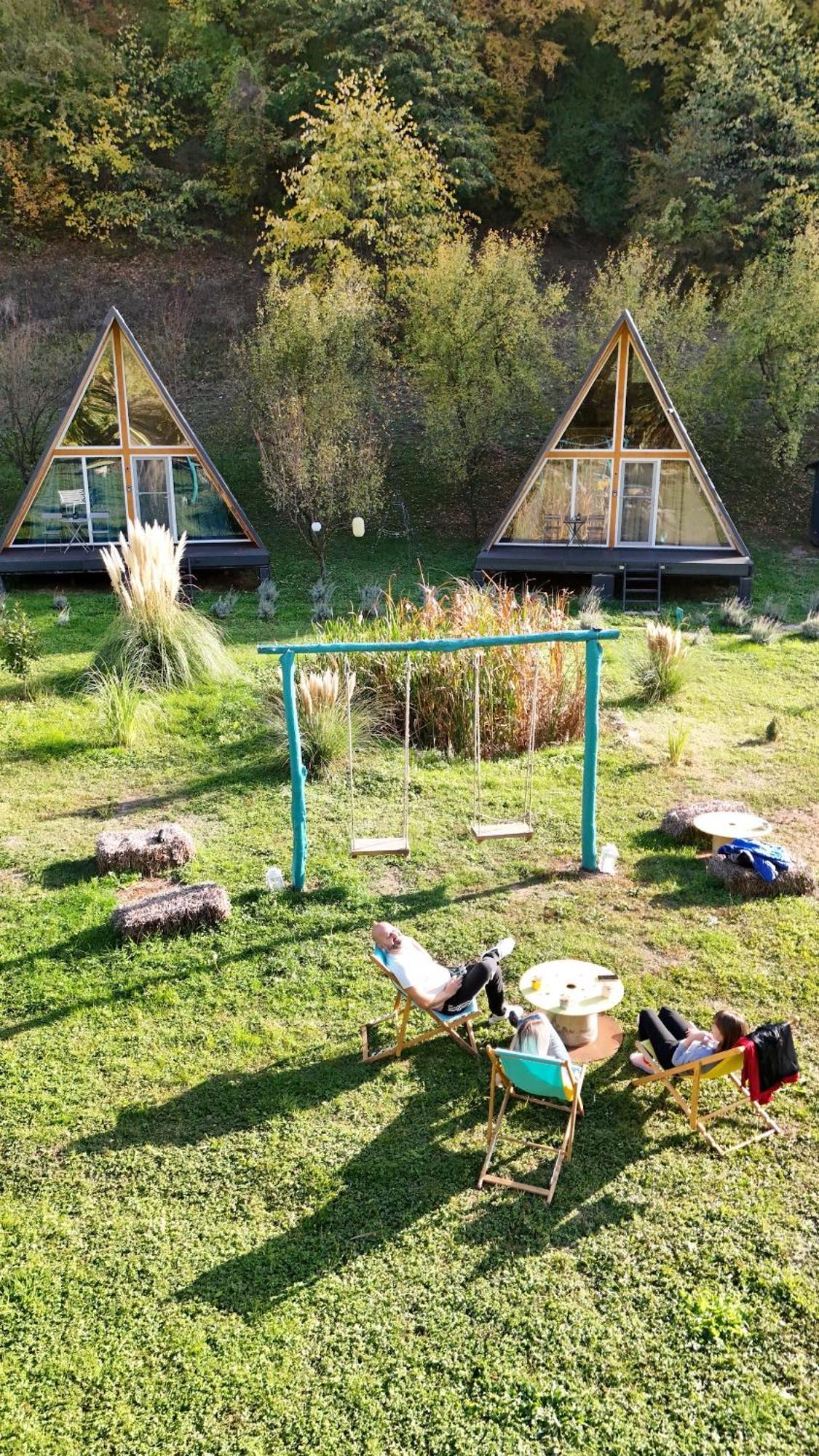 Cabane A-Frame Svinita Esterno foto